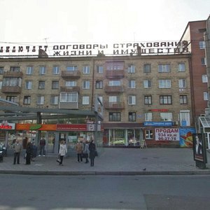 Красноярск, Красная площадь, 3А: фото