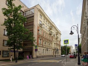 Spiridonovka Street, 21, Moscow: photo