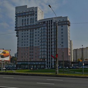 Niezaliezhnasci Avenue, 170, Minsk: photo