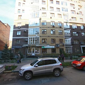 Izhorskaya Street, 4, : foto