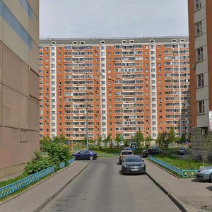 Красногорск, Улица имени Зверева, 4: фото