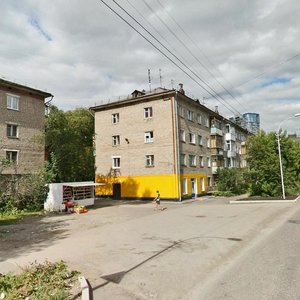 Svyazistov Street, 18, Perm: photo