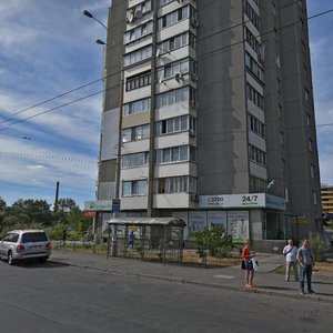 Bohatyrska Street, 6/1, Kyiv: photo