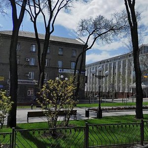 Донецк, Бульвар Шевченко, 13: фото