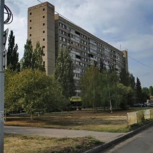Voroshilova Street, 18 ، تولياتي: صورة