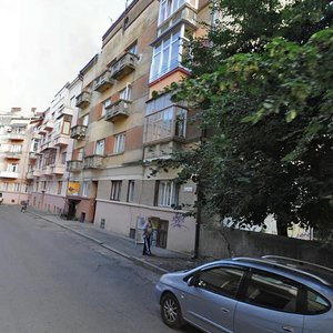 Vulytsia Bohomoltsia, 4, Chernivtsi: photo