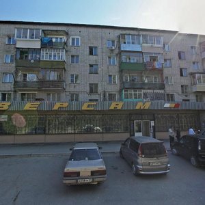 Хабаровск, Улица Воровского, 10: фото