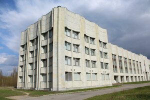 Universitetskiy prospekt, 35, Peterhof: photo