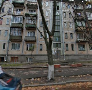 Aviakonstruktora Antonova Street, 37, : foto
