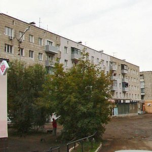 Khadi Taktasha Street, 75, Kazan: photo