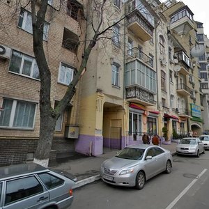 Bulvarno-Kudriavska Street, 38, : foto