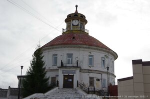 Ploshchad Revolyutsii, 3, Sverdlovsk Oblast: photo