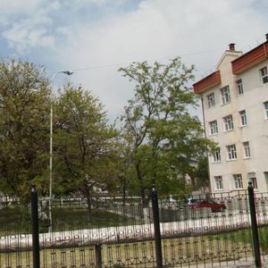 Revolyutsii 1905 goda Street, 30В, : foto