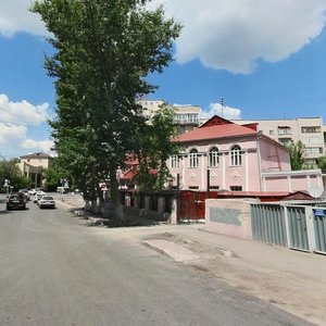 Komïssarov Street, 12, Karaganda: photo