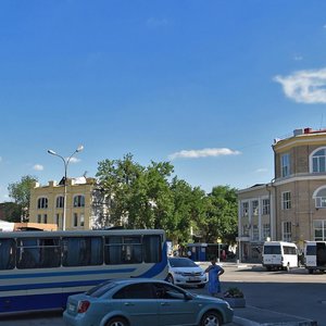 Vulytsia Chervoni Riady, 14, Kharkiv: photo