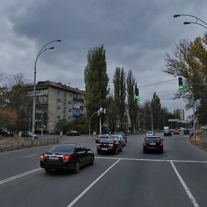 Solomianska Street, 28, Kyiv: photo