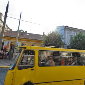 Holovna vulytsia, 88, Chernivtsi: photo