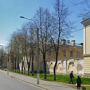 Avrova Street, 33В, Peterhof: photo