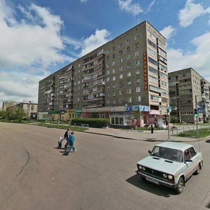 Магнитогорск, Улица Ворошилова, 21: фото