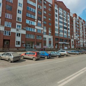 Surikova Street, 48, Yekaterinburg: photo