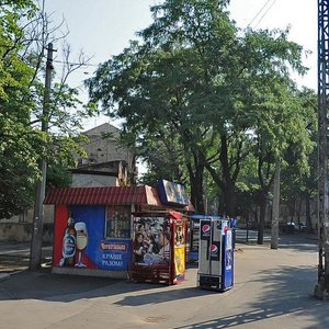 Vulytsia Novoselskoho, 19, : foto
