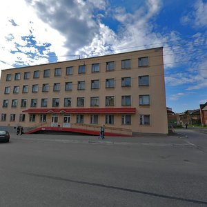 Polyarnye Zori Street, 46А, Murmansk: photo