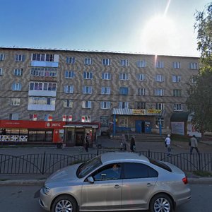 Neftyanikov Avenue, 12, Elabuga: photo