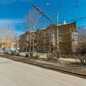 Екатеринбург, Улица Старых Большевиков, 12: фото