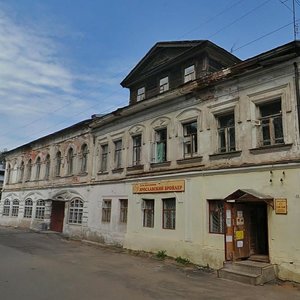 Тутаев, Улица Ушакова, 72: фото