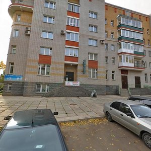 Sovetskaya street, 86, Kirov: photo