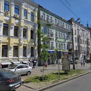 Киев, Улица Льва Толстого, 8: фото
