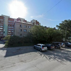 Blyukhera Street, 69, Novosibirsk: photo