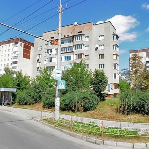 Vulytsia Volodymyra Velykoho, 8, Ternopil: photo