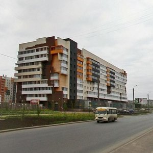 Челябинск, Улица Братьев Кашириных, 152: фото