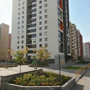Yu.-R.G. Ervye Street, 24к3, : foto