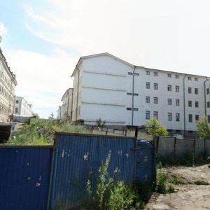 Dzerzhinskogo Street, 12, : foto