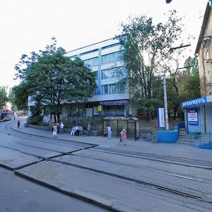 Донецк, Улица Челюскинцев, 168: фото