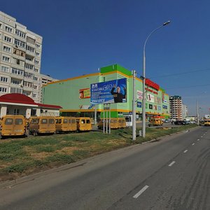 Тольятти, Улица Льва Яшина, 14: фото