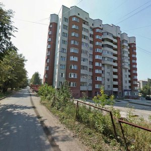 Екатеринбург, Улица Красных Командиров, 32: фото