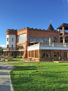 Aleksandra Nevskogo Street, 10, : foto