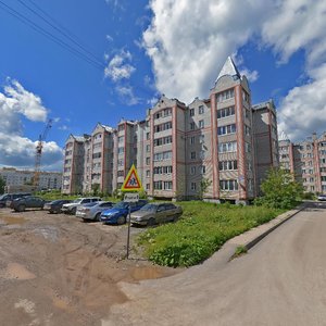 Новгородская область, Центральная улица, 18: фото