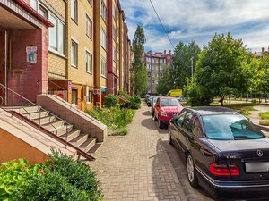 Калининград, Улица Аксакова, 102В: фото