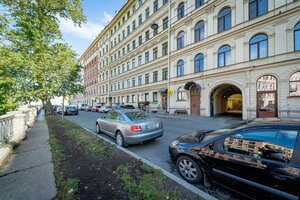 Sennaya Square, 13, Saint Petersburg: photo