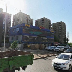 Aksai-1A microdistrict, 15, Almaty: photo