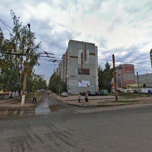 Киров, Улица Воровского, 114: фото