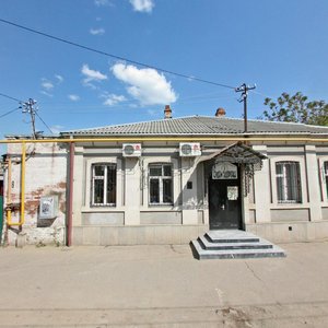 Краснодар, Улица Коммунаров, 118: фото
