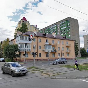 Priorska Street, 17, Kyiv: photo