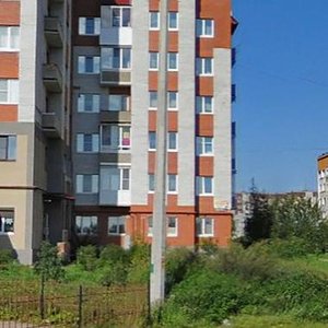 Гатчина, Бульвар Авиаторов, 3к1: фото