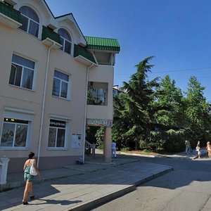 Krasnoarmeyskaya Street, 19, Alushta: photo