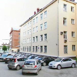 Lunacharskogo Street, 3, Perm: photo